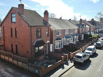 2 bedroom detached house for sale