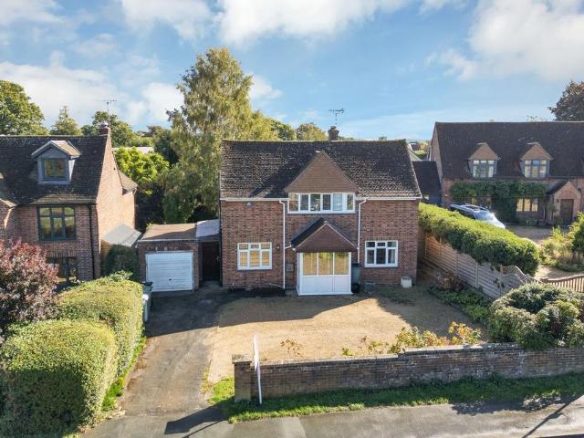 2 bedroom detached house for sale
