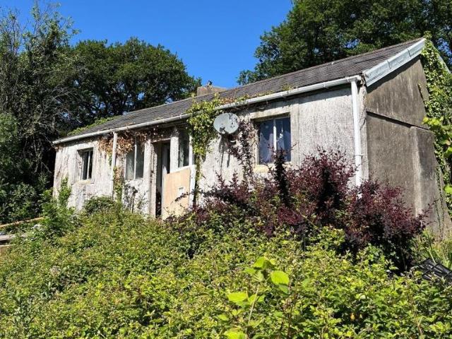 2 bedroom detached house for sale