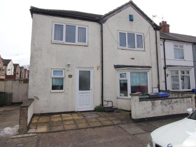 2 bedroom detached house for sale