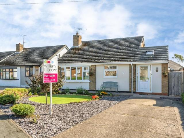 2 bedroom detached house for sale