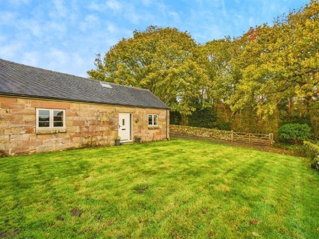 2 bedroom detached house for sale