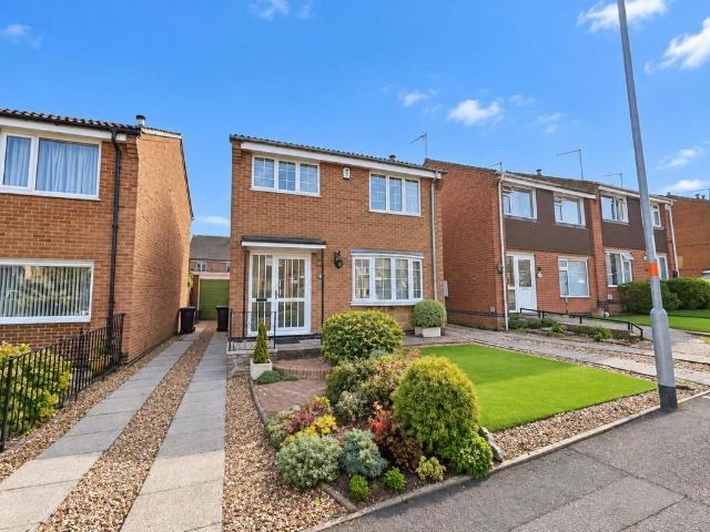 3 bedroom detached house for sale