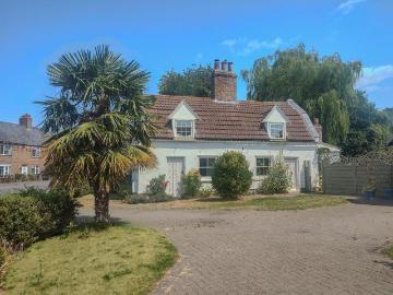 Fenland, East of England - Garden, Fireplace