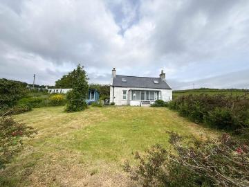 2 bedroom detached house for sale