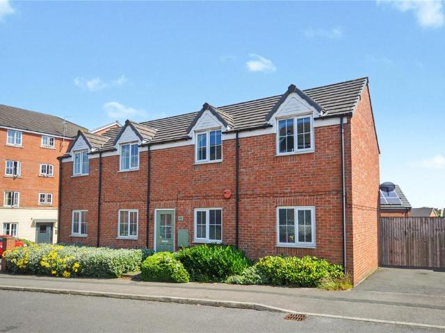 2 bedroom detached house for sale