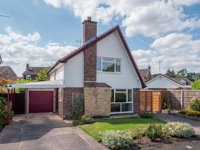 2 bedroom detached house for sale