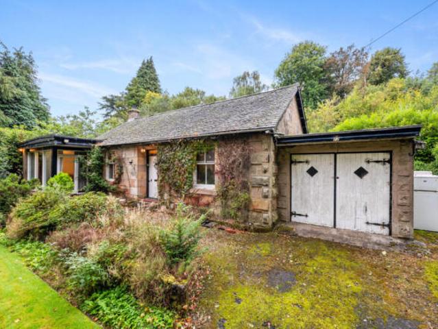 2 bedroom detached house for sale in 12 Station Road, Bearsden, G61 4AW, G61