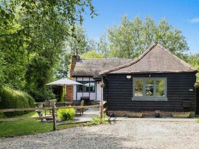 2 Bedroom Detached House For Sale In Rye
