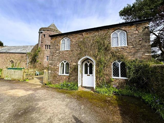 2 bedroom detached house to rent