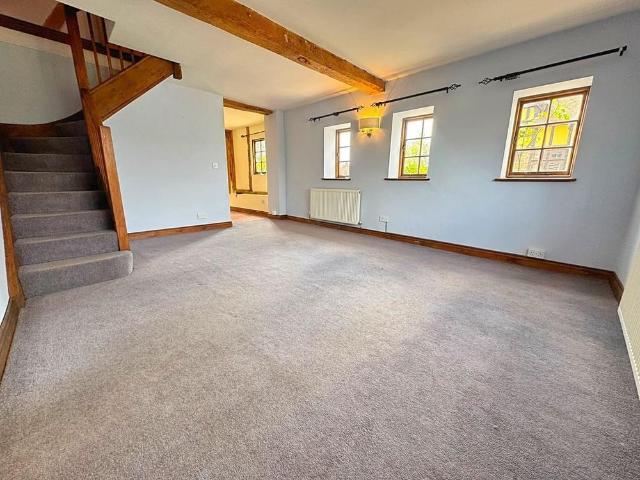 2 bedroom detached house to rent