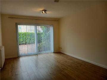 2 bedroom detached house to rent