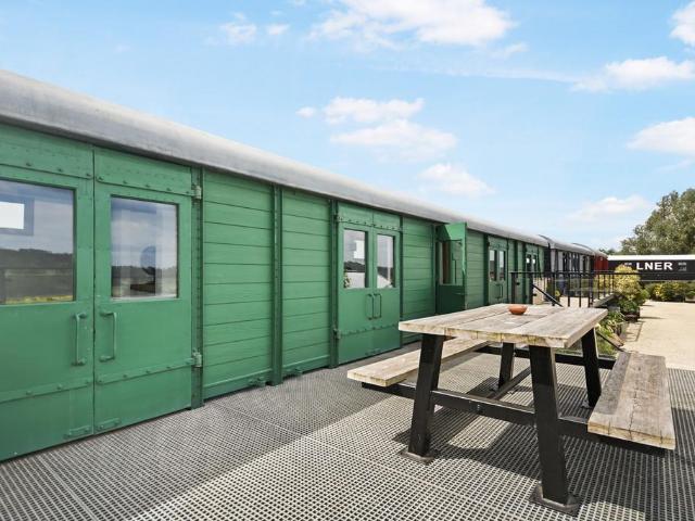 2 bedroom detached house to rent