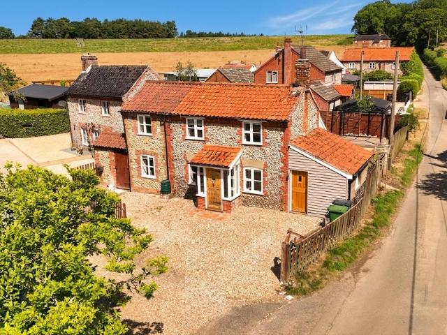 2 bedroom detached house to rent