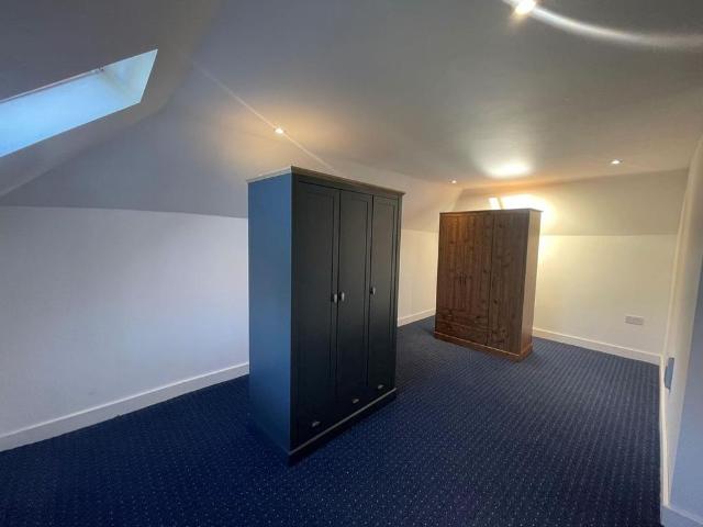 3 bedroom detached house to rent