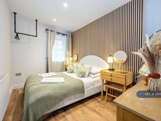 2 bedroom detached house to rent