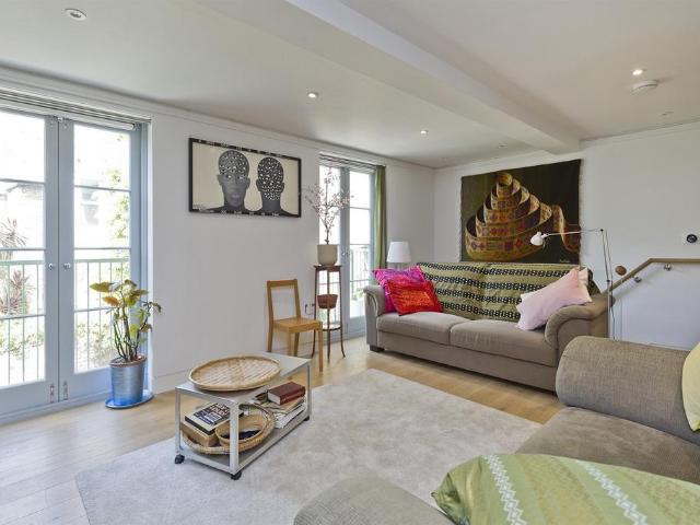 2 bedroom detached house to rent