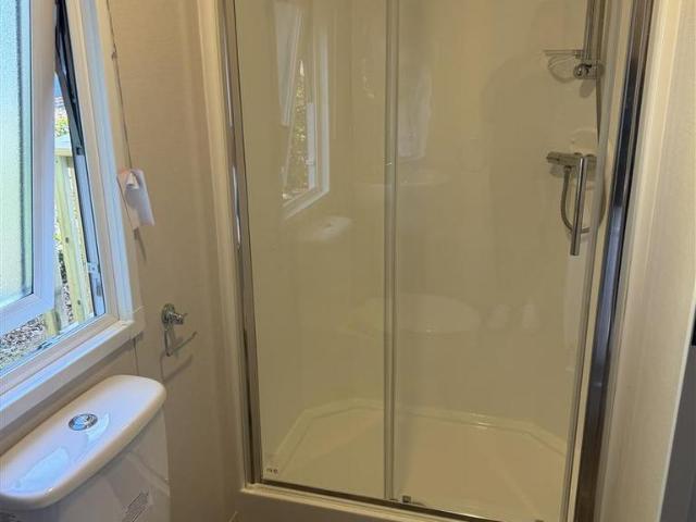 2 bedroom detached house to rent