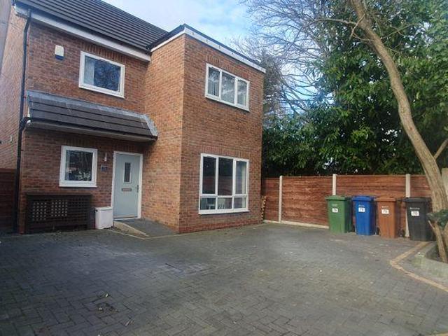 2 bedroom detached house to rent
