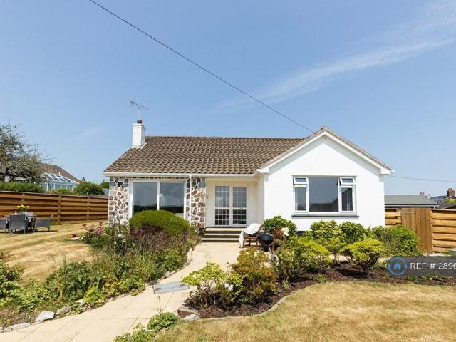 2 bedroom detached house to rent