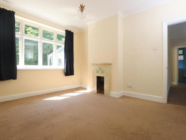 2 bedroom detached house to rent