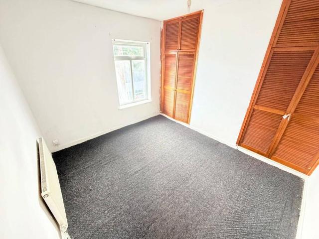 2 bedroom detached house to rent