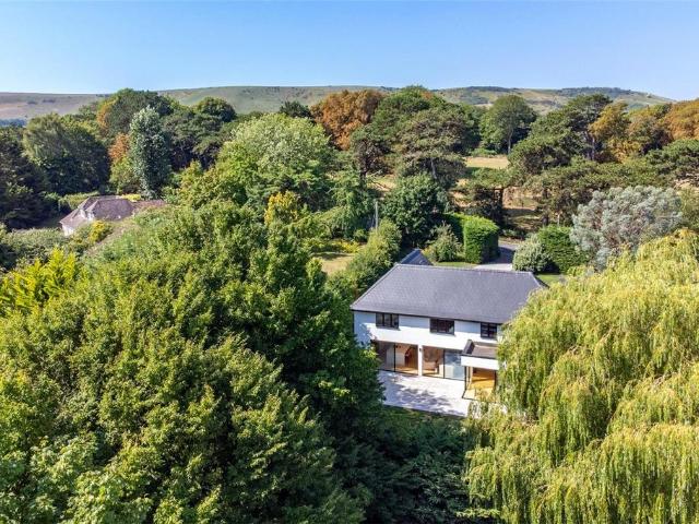 2 bedroom detached house to rent