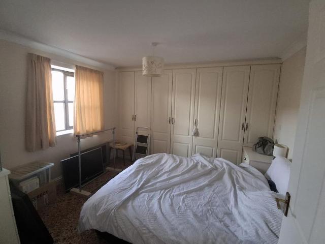 2 bedroom detached house to rent