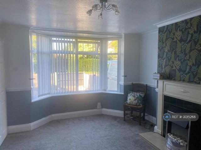 2 bedroom detached house to rent