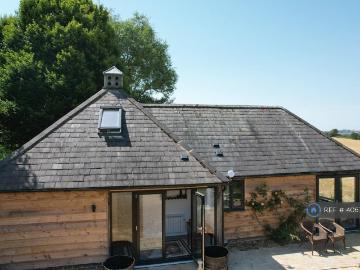 2 bedroom detached house to rent