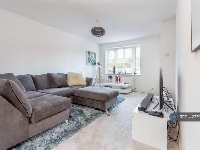 2 bedroom detached house to rent