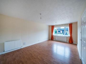 2 bedroom detached house to rent