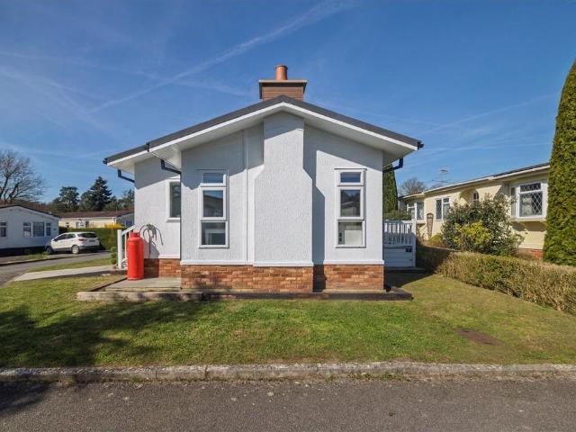 2 bedroom detached house to rent