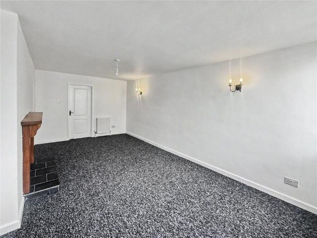 2 bedroom detached house to rent