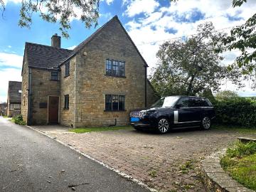 2 bedroom detached house to rent