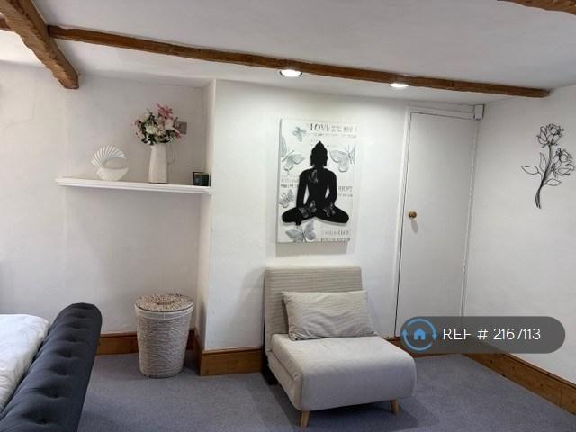 2 bedroom detached house to rent