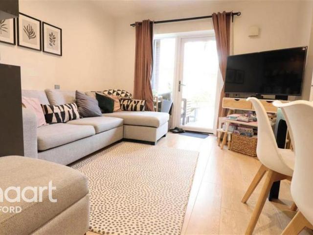 2 bedroom detached house to rent