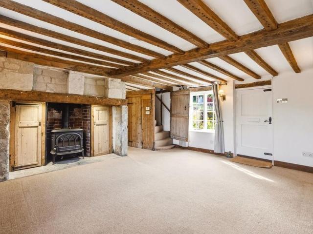 2 bedroom detached house to rent