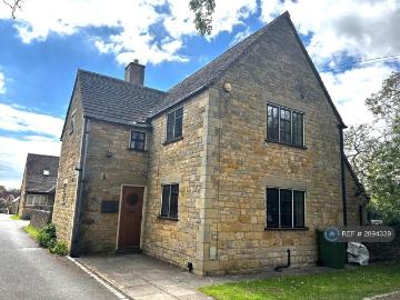 2 bedroom detached house to rent