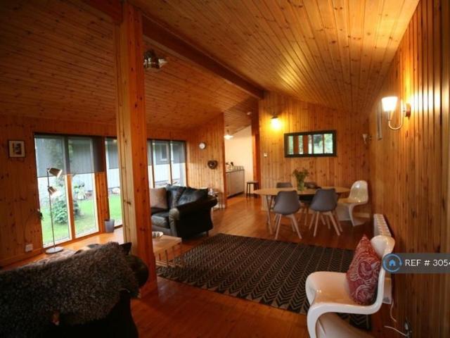 2 bedroom detached house to rent