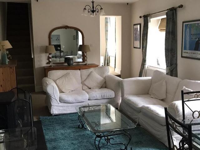 2 bedroom detached house to rent