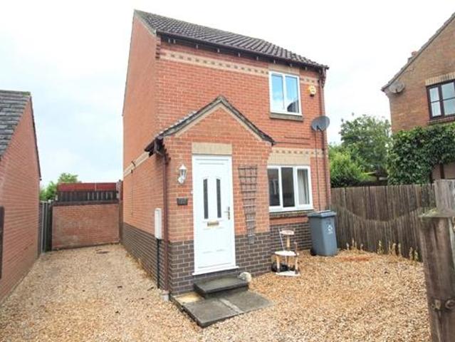 2 bedroom detached house to rent