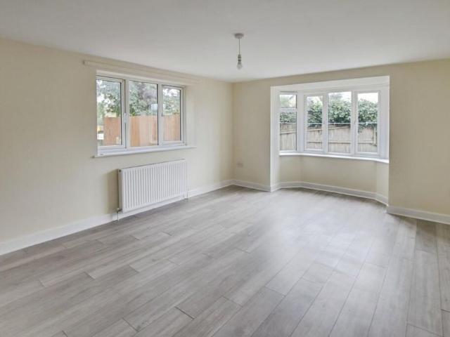 2 bedroom detached house to rent