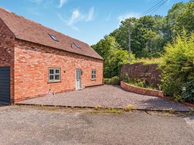 2 Bedroom Detached House To Rent In Barston Lane, Catherine de Barnes, B91
