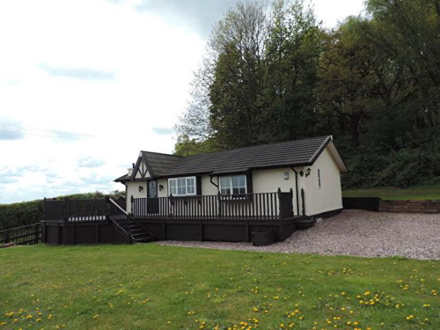2 Bedroom Detached House To Rent In Beechwood Lodge, Hopwas, B78