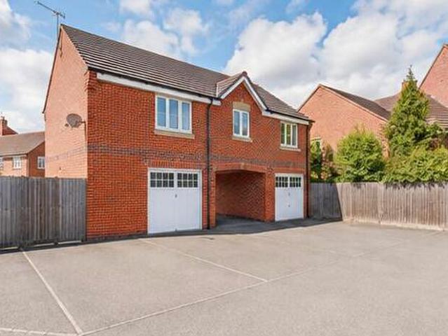 2 Bedroom Detached House To Rent In Coupe Gardens, NG15
