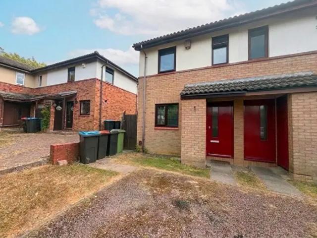 2 Bedroom Detached House To Rent In Hadley Place, Bradwell Common, Milton Keynes, MK13
