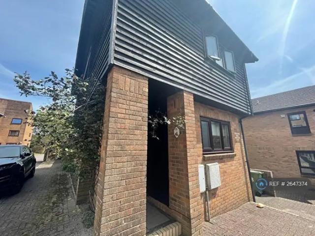 2 Bedroom Detached House To Rent In Llys Dyfodwg, Talbot Green, Pontyclun, CF72