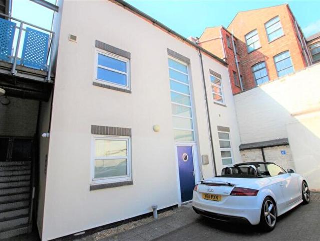2 Bedroom Detached House To Rent In Normal Boot And Shoe, Talbot Road, NN1