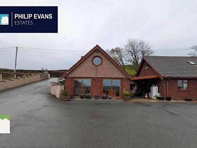 2 Bedroom Detached House To Rent In Southgate, Aberystwyth, SY23